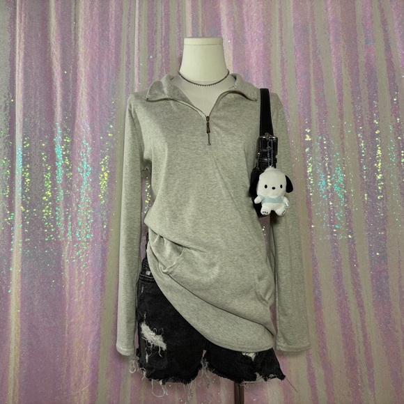 light gray long quarter zip with pockets - Picture 1 of 8